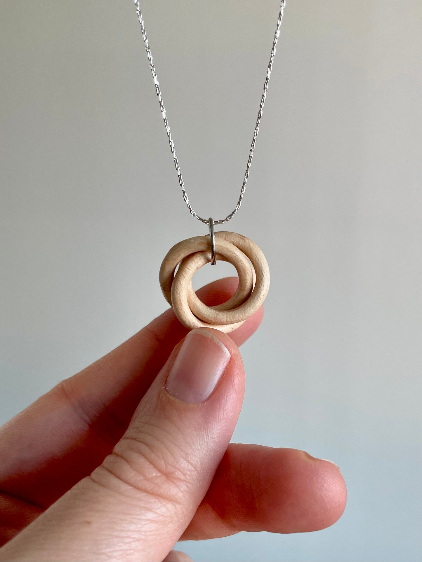Three-Ring Knot in Maple