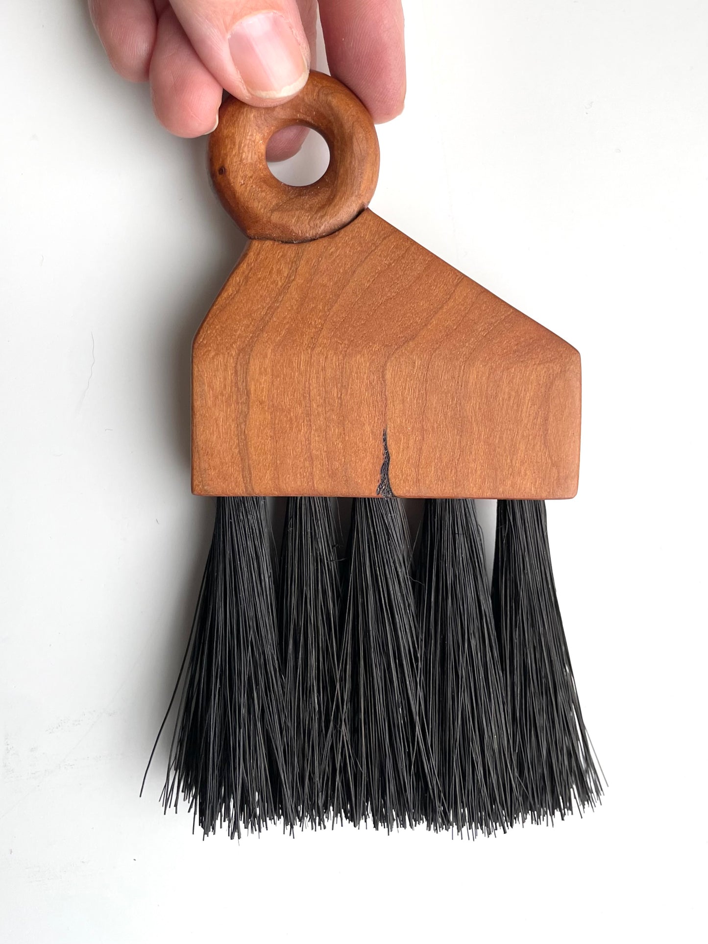 Ring Handle Brush in Cherry