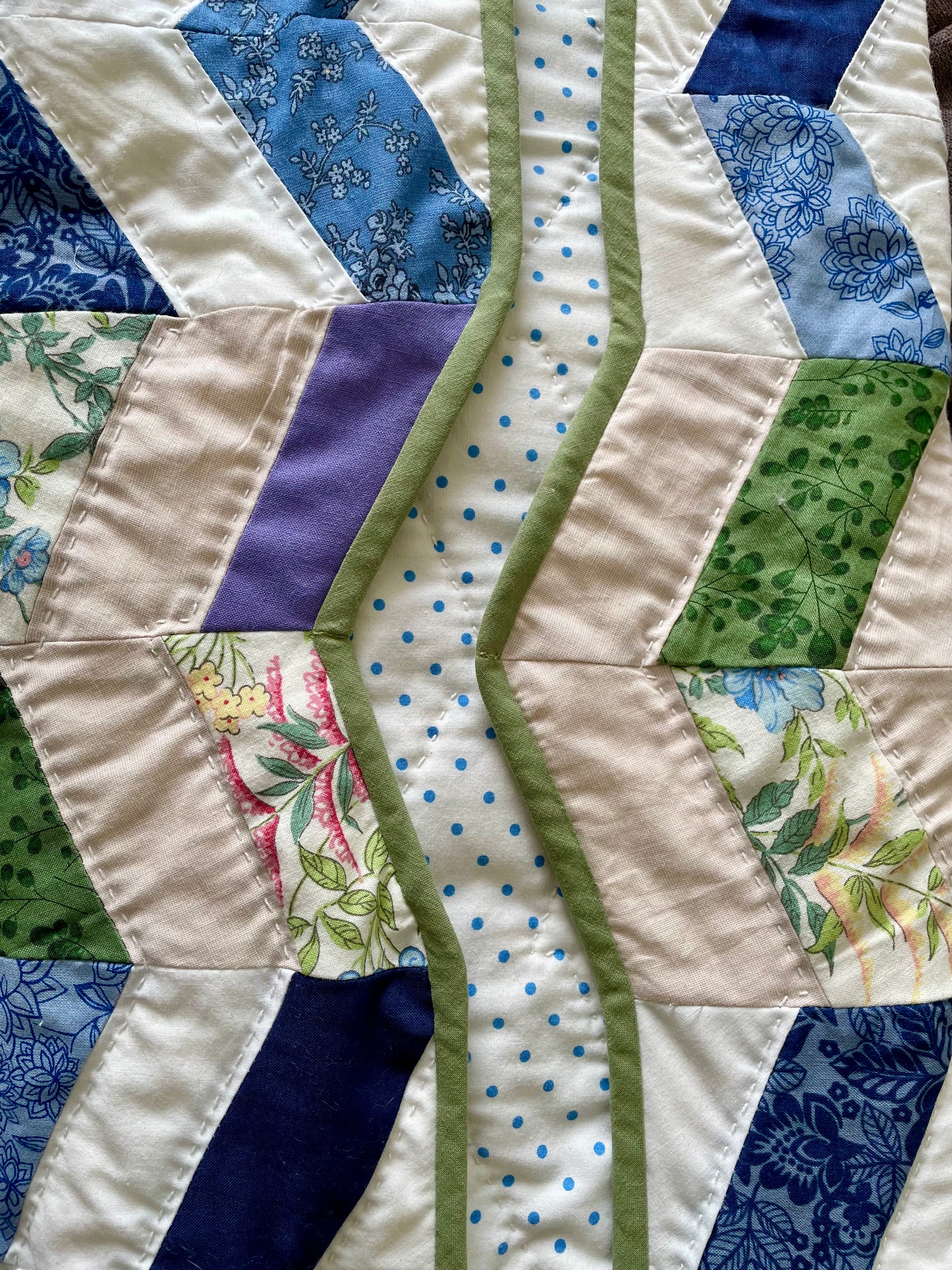 Keep in Touch - Lap Quilt