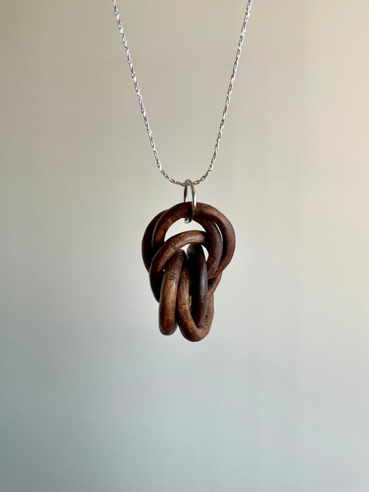 Walnut Six-Ring Tangle